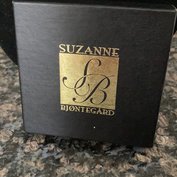 SUZANNE BJONTEGARD RHINESTONE NECKLACE - Picture 3 of 4